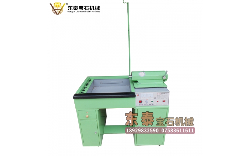 玉雕横机