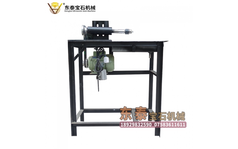 万能机（或用锣机）（雕刻系列—自动）